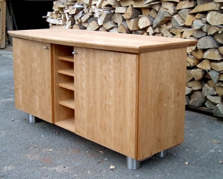 Sideboard aus amerikanischer Kirsche